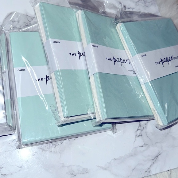 100 Mint Green and White Thank You Cards and 4 packs note cards with envelopes - Picture 3 of 6